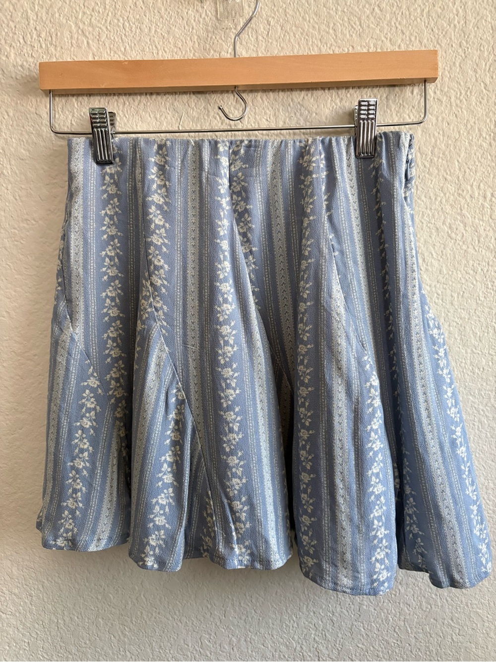 American Eagle Outfitters Blue Floral Stripe Skater Skirt